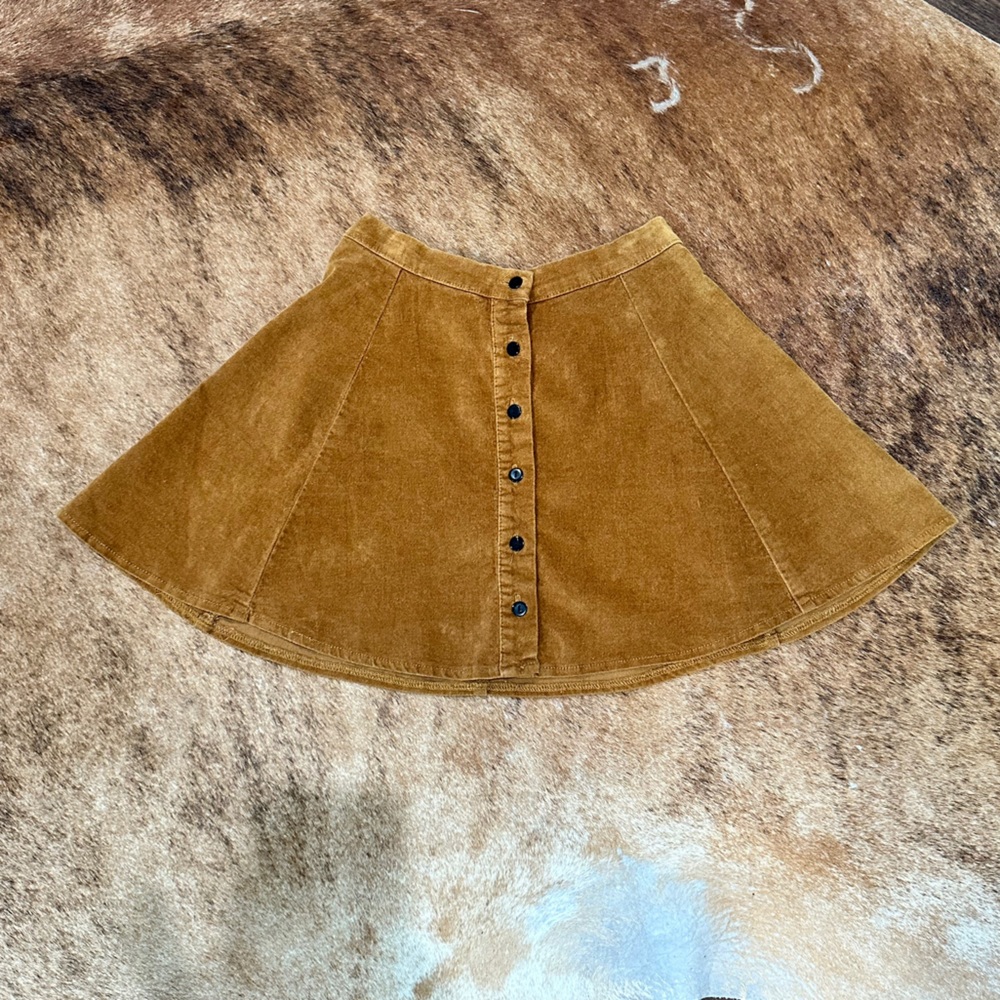 Brandy Melville - Corduroy Skirt
